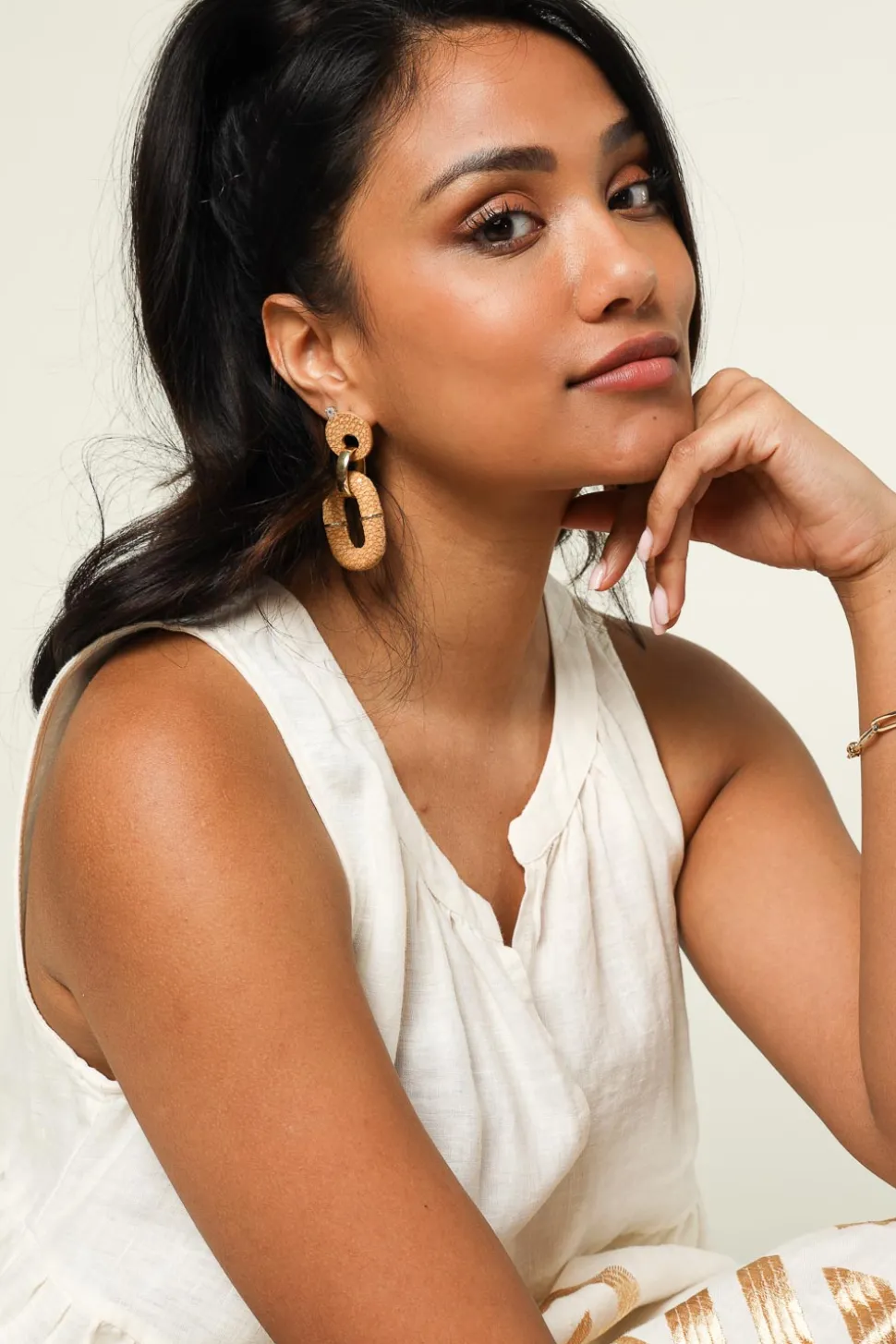 Earrings Saphira Duo | Beige... | Barong Barong | Little Soho