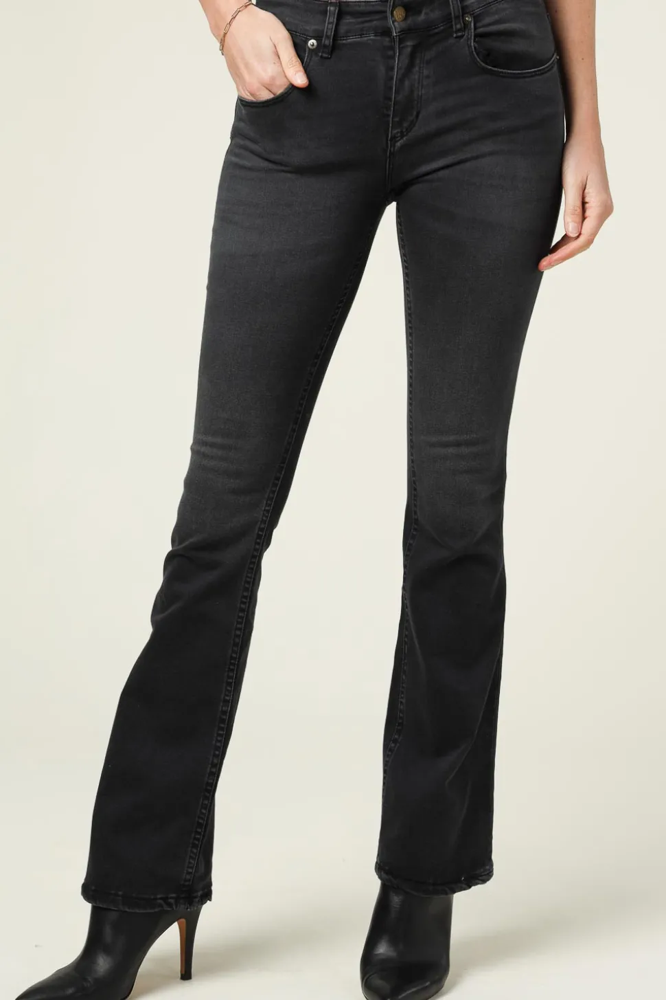 Flared Stretch Jeans Melrose L32 | Black... | Lois Jeans | Little Soho