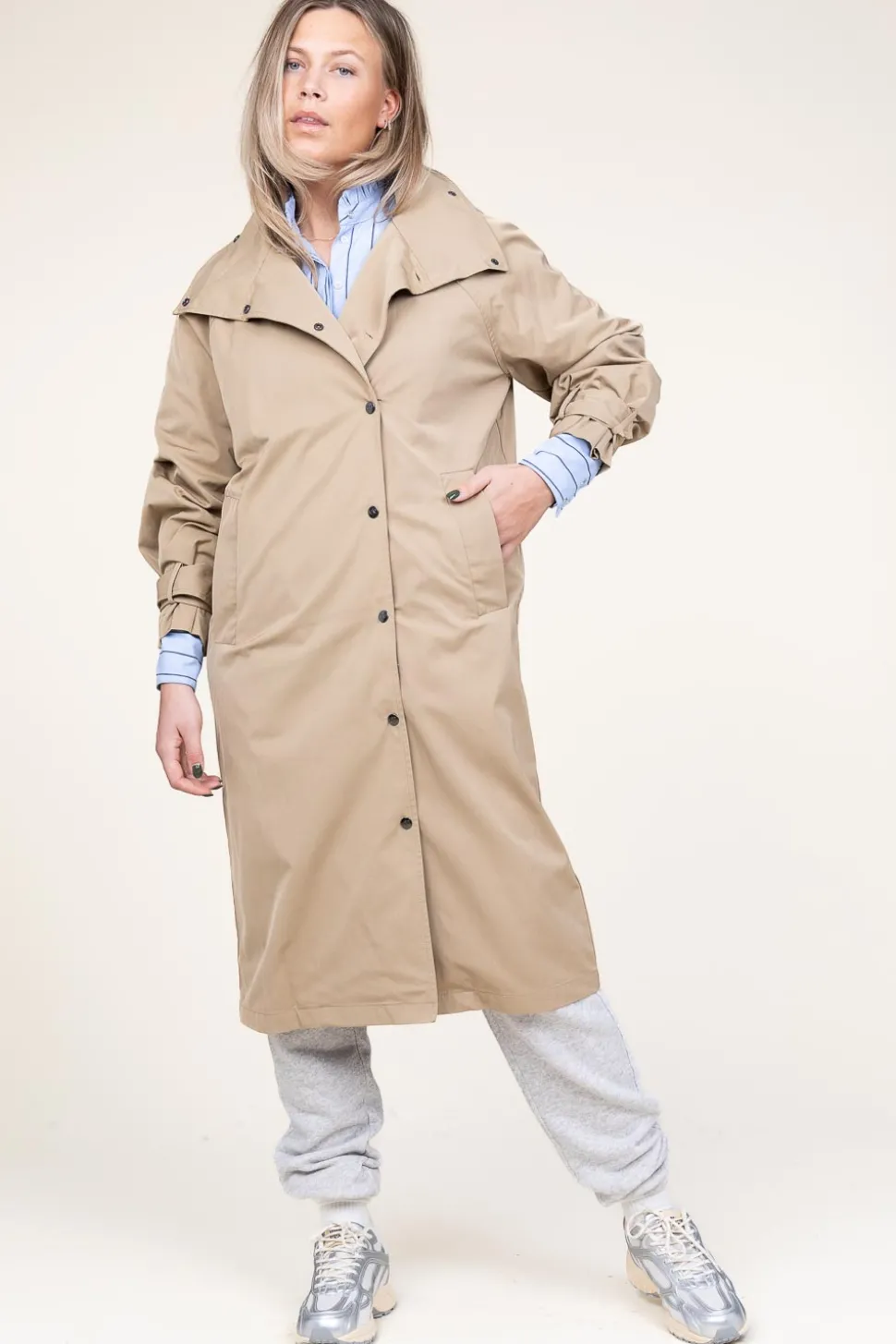 Half Padded Trenchcoat Fransis | Beige... | Co'Couture | Little Soho