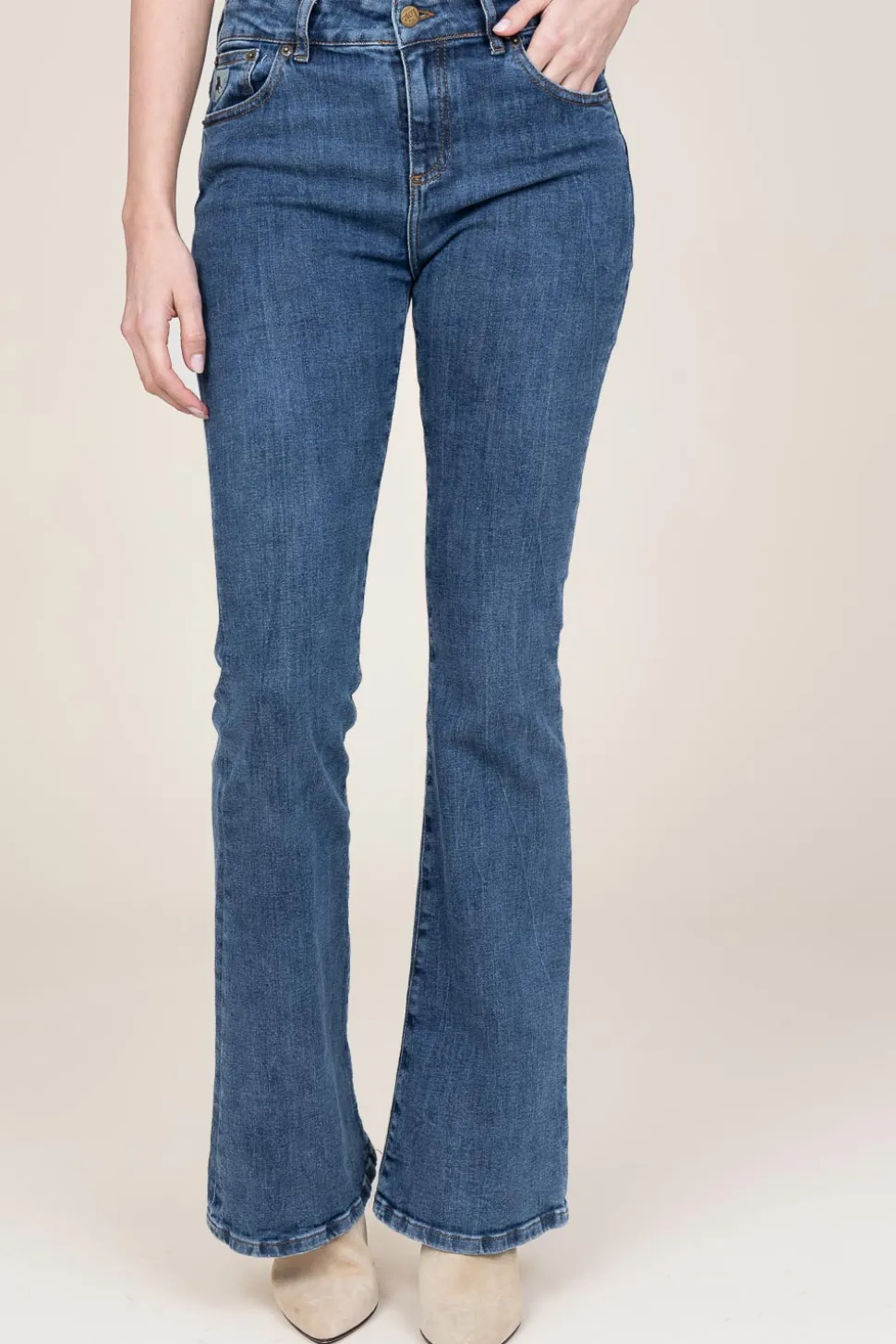 High Waist Flared Jeans Raval L34 | Blue... | Lois Jeans | Little Soho