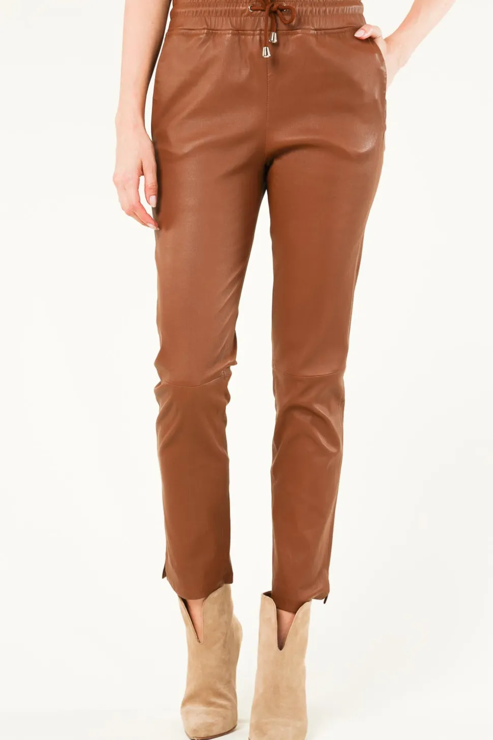 Lambskin Stretch Jogger Naomi | Camel... | Studio Ar | Little Soho