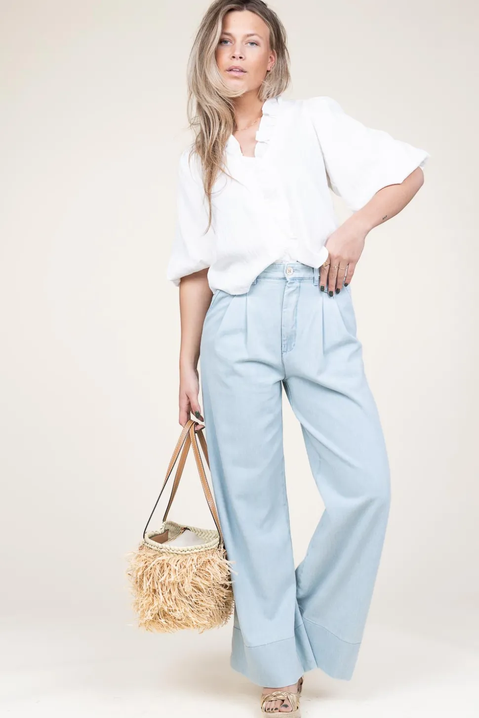 Lyocell Wide Leg Jeans Bauhaus | Blue... | Lois Jeans | Little Soho