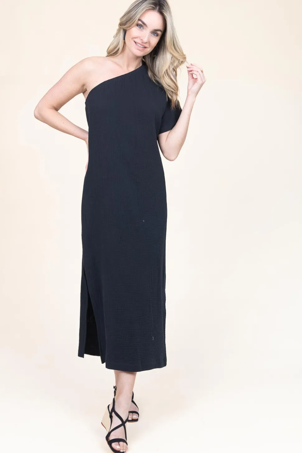 One-Shoulder Mousseline Dress Toledo | Black... | March23 | Little Soho
