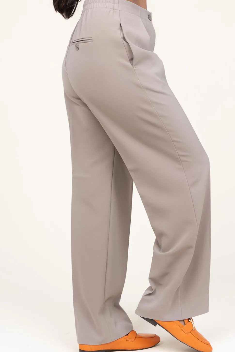 Pleated Trousers Fique | Taupe... | Second Female | Little Soho