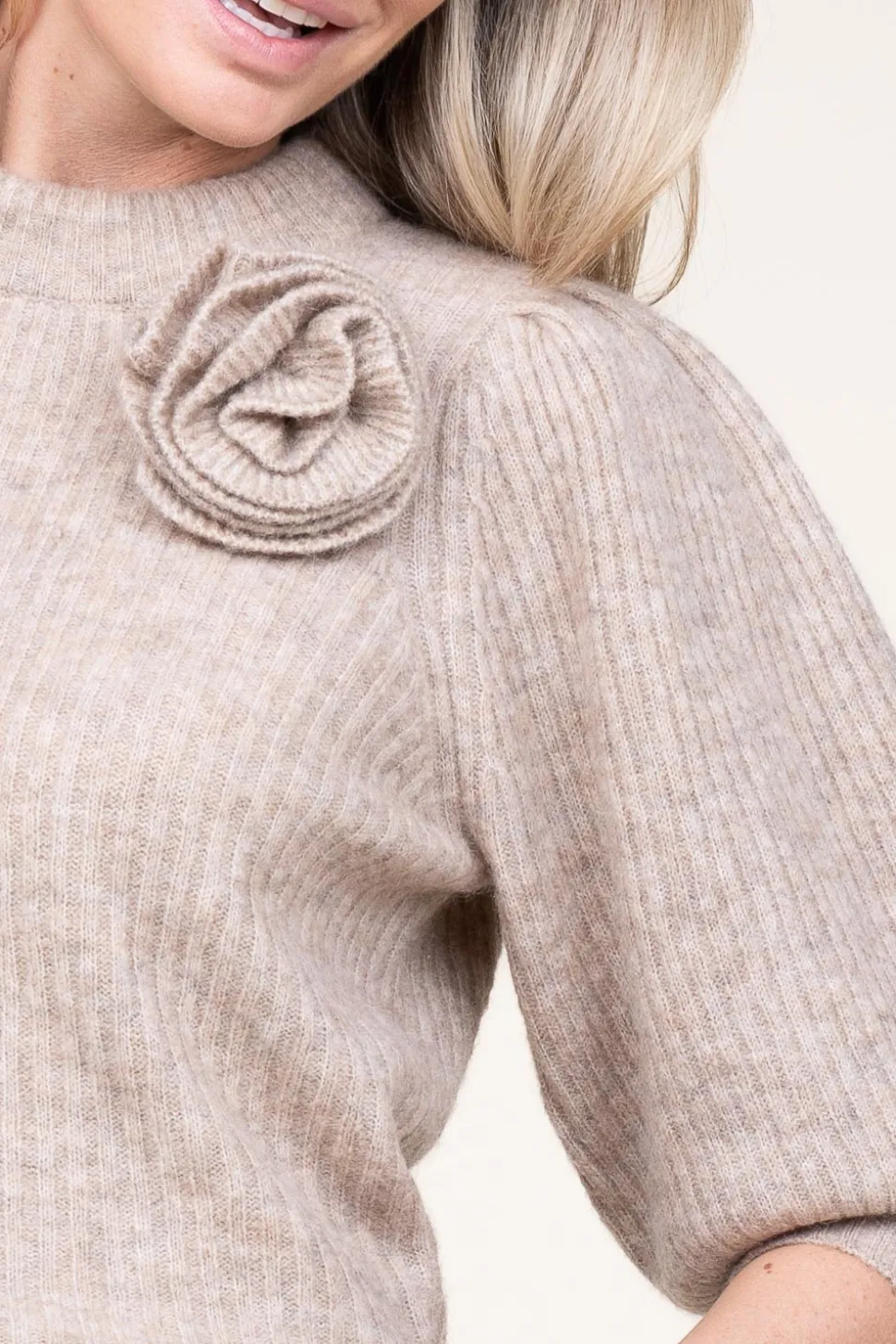 Soft Woolen Sweater Ibra | Beige... | Copenhagen Muse | Little Soho