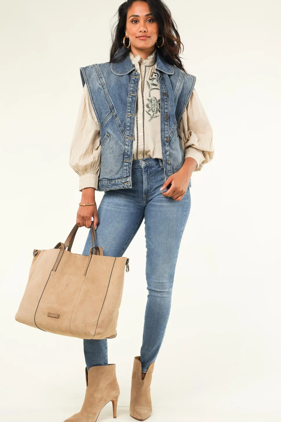 Suede Shopper Superlight | Natural... | Gianni Chiarini | Little Soho