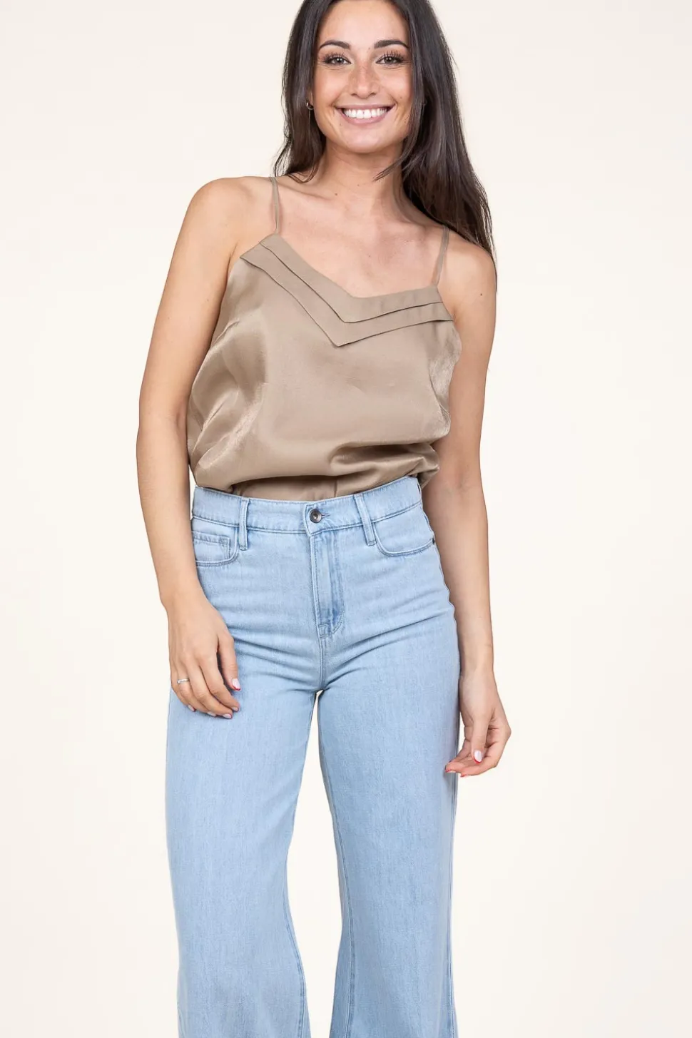Top With V-Neck Vaxi | Green... | Aaiko | Little Soho